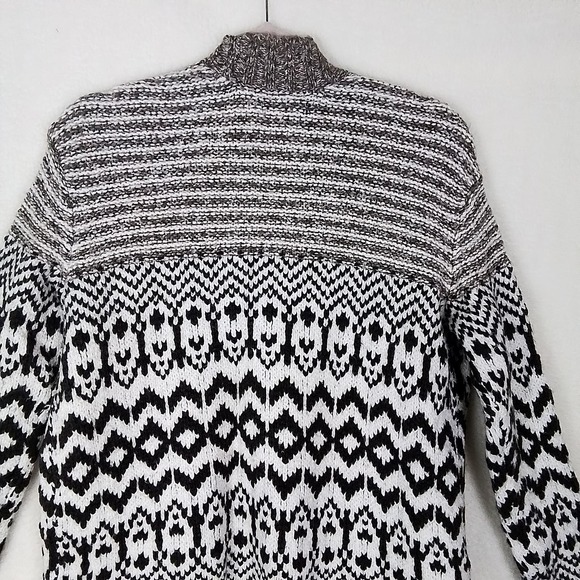 American Eagle‎ Chunky Knit Open Cardigan Size Small Brown, White, Southwest - Picture 6 of 11